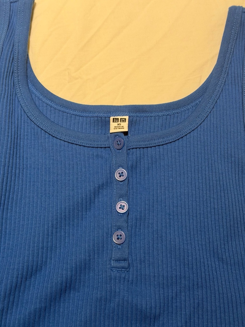 UNIQLO Blue Ribbed Tank Top - Picture 5 of 5